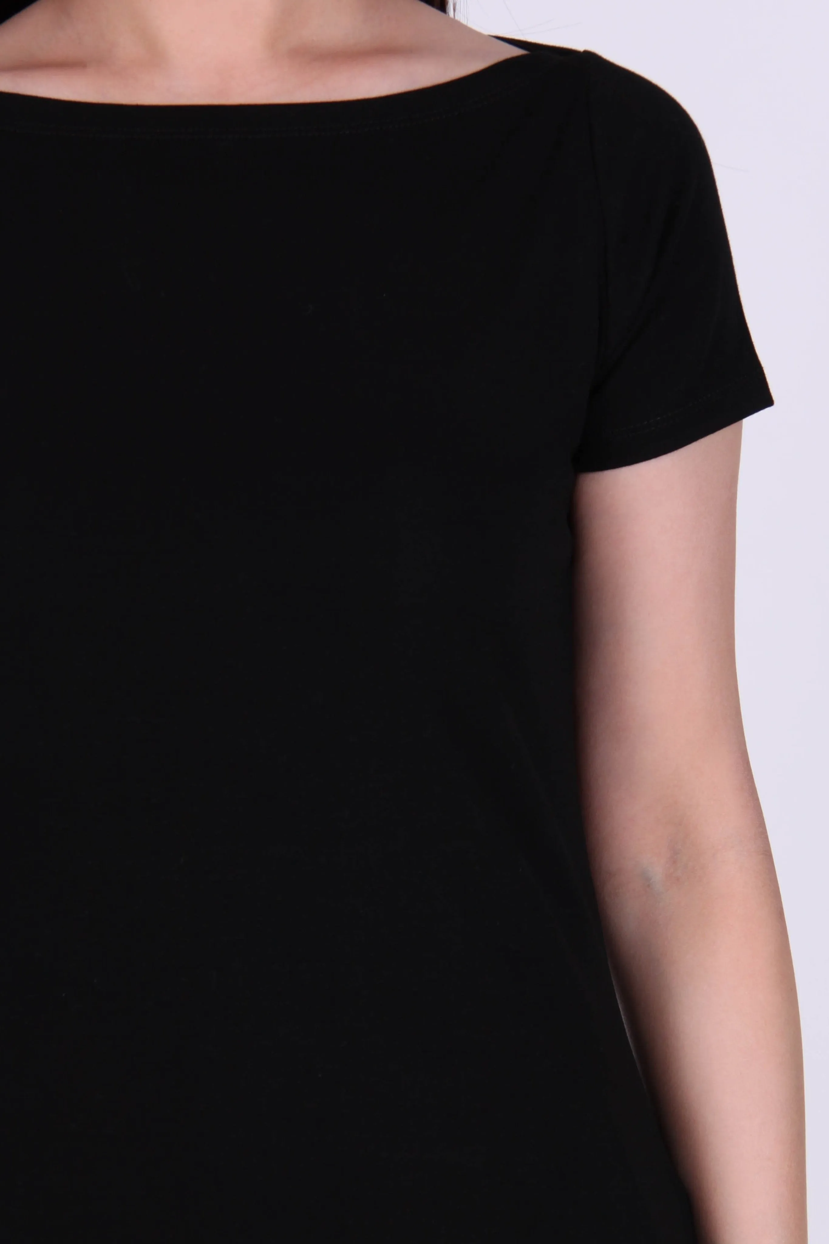 Basic Boat Neck Short Sleeve Cotton Top In Black