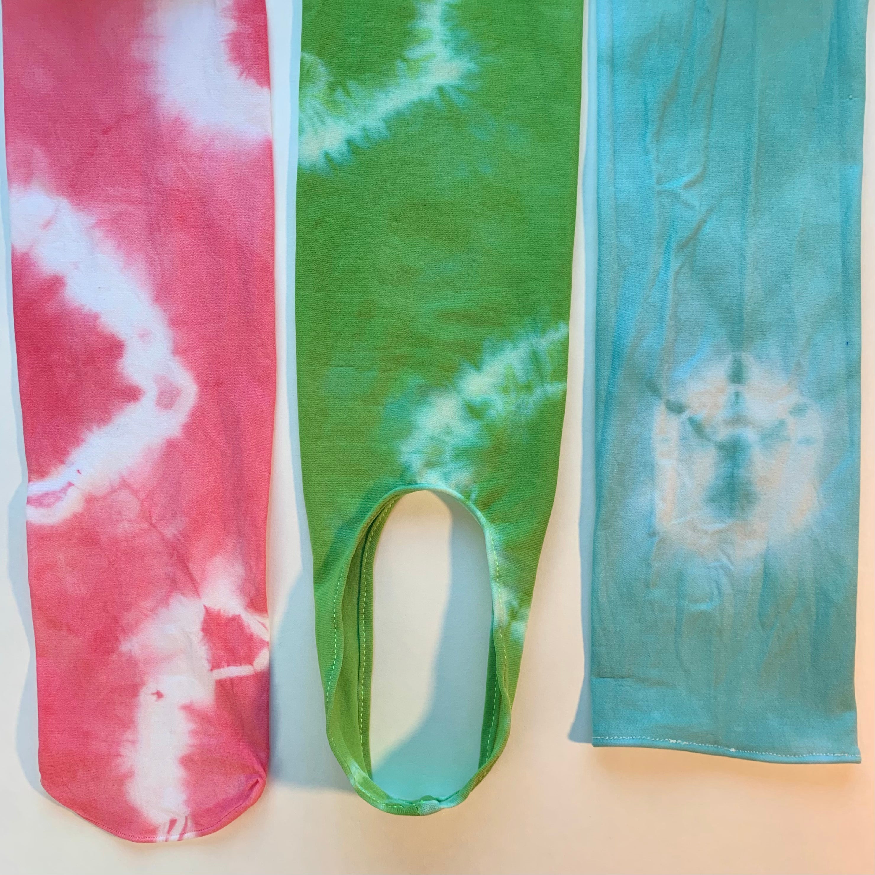 Recycled dolphin tie dye tights