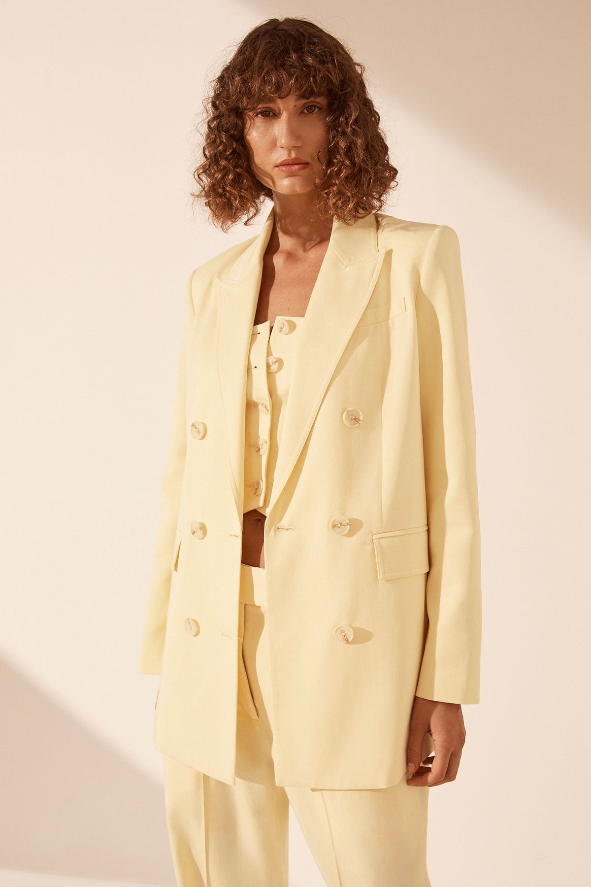 Sara Peak Lapel Blazer - Lemon