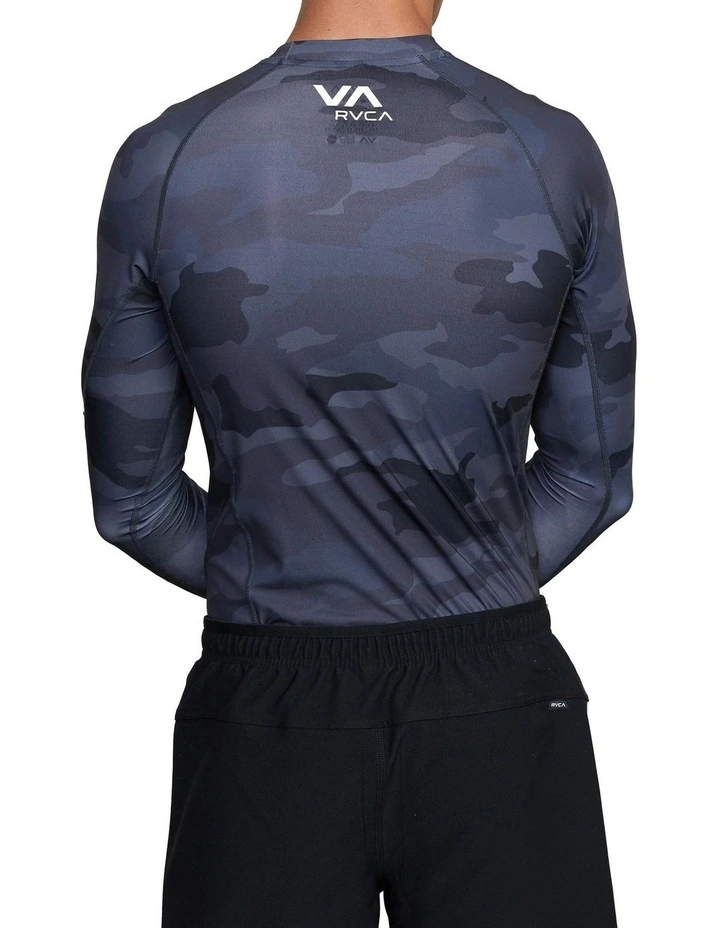 VA Sport Long Sleeve Rashguard in Black Camo