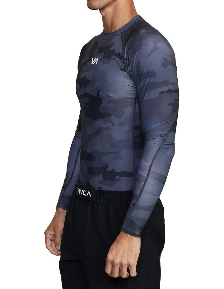 VA Sport Long Sleeve Rashguard in Black Camo