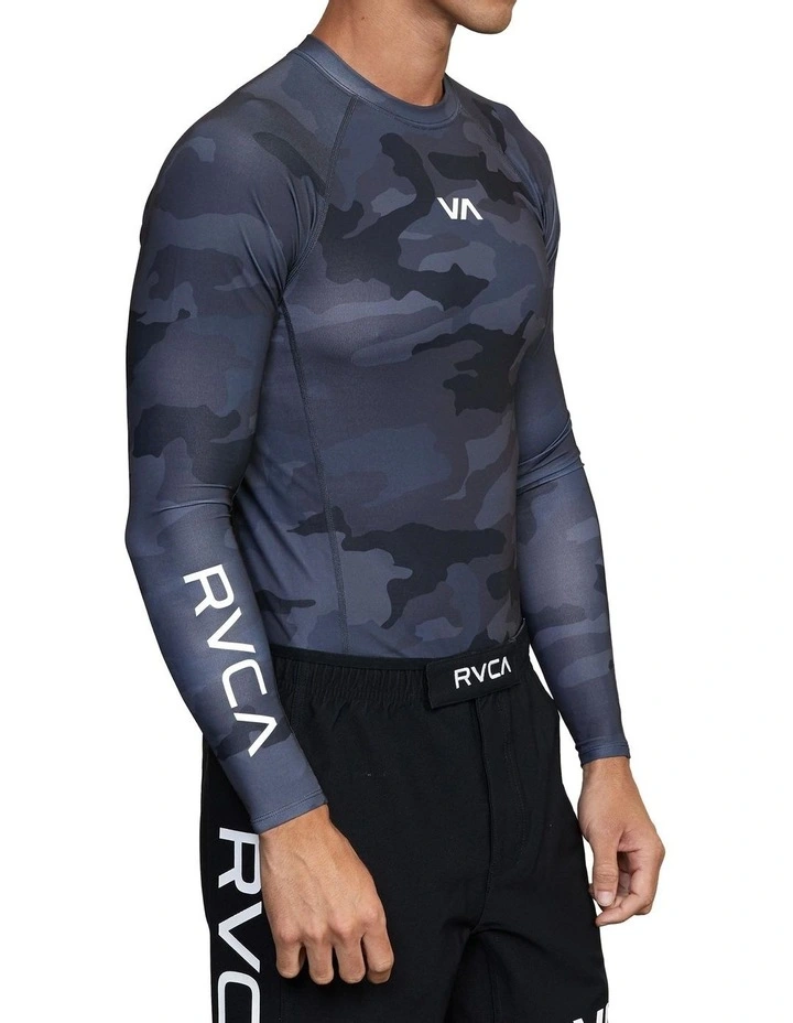 VA Sport Long Sleeve Rashguard in Black Camo